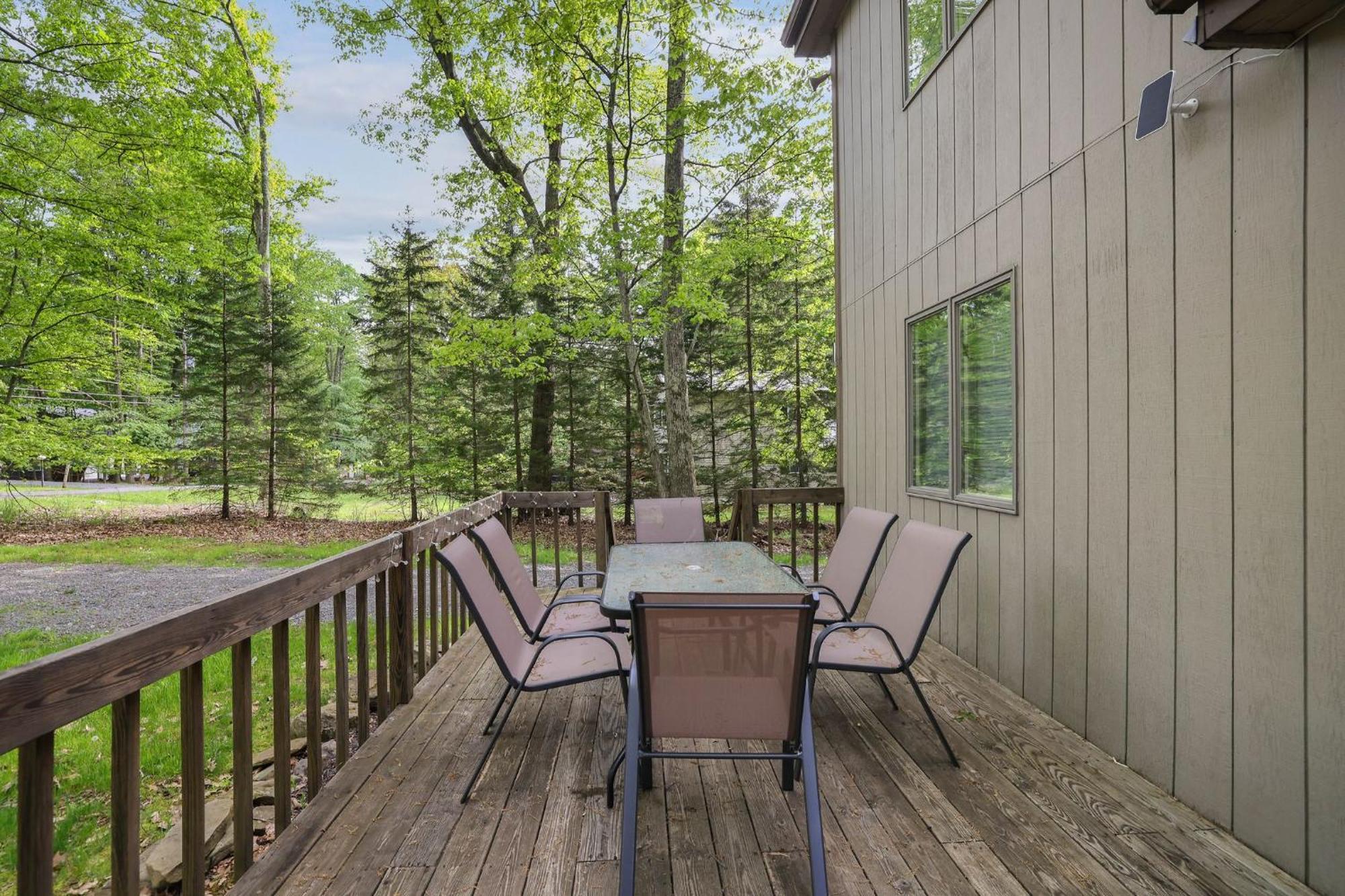 Dreamy House With Fireplace, Firepit Pet Friendly Holiday home *