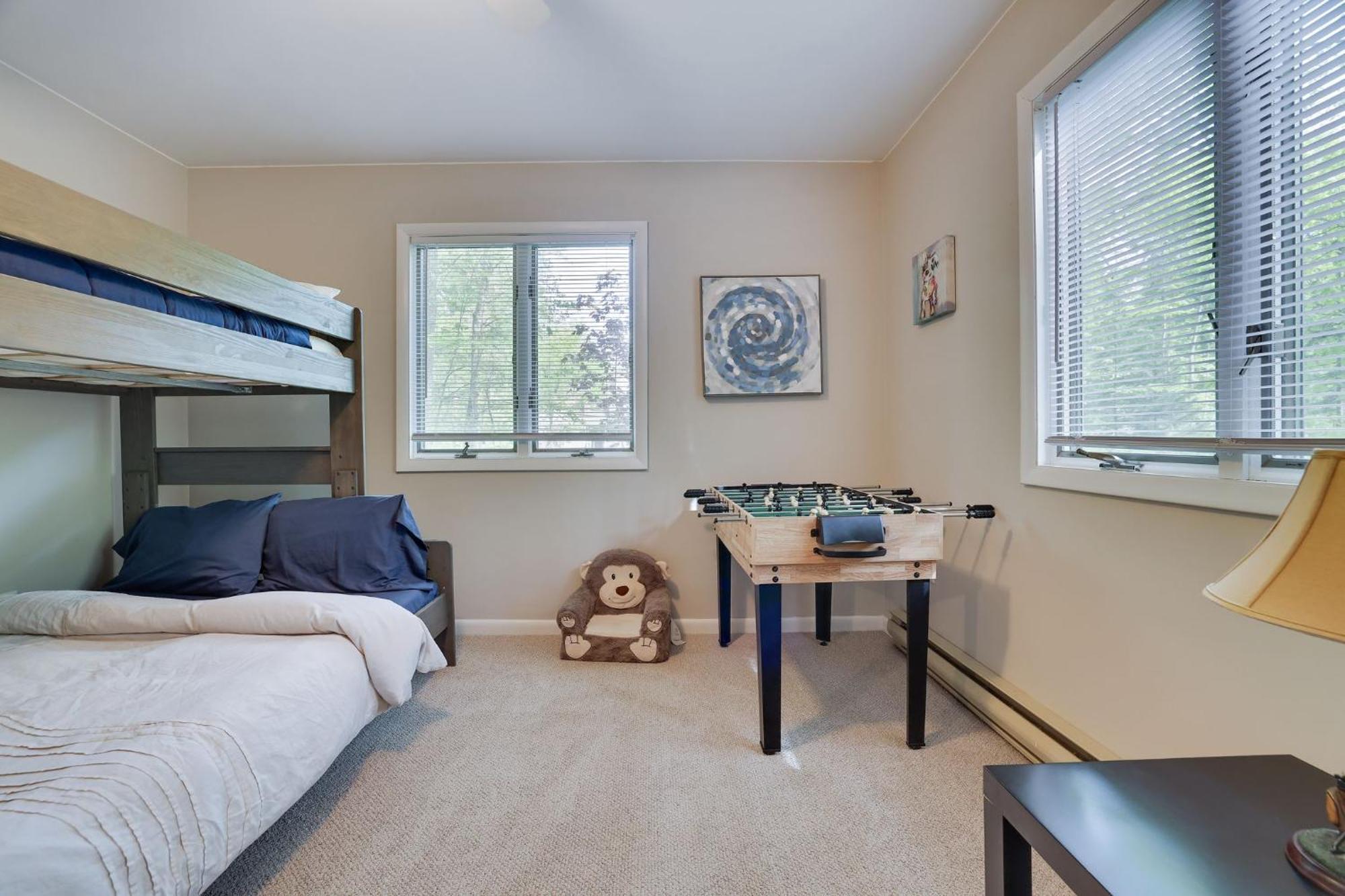Dreamy House With Fireplace, Firepit Pet Friendly Holiday home